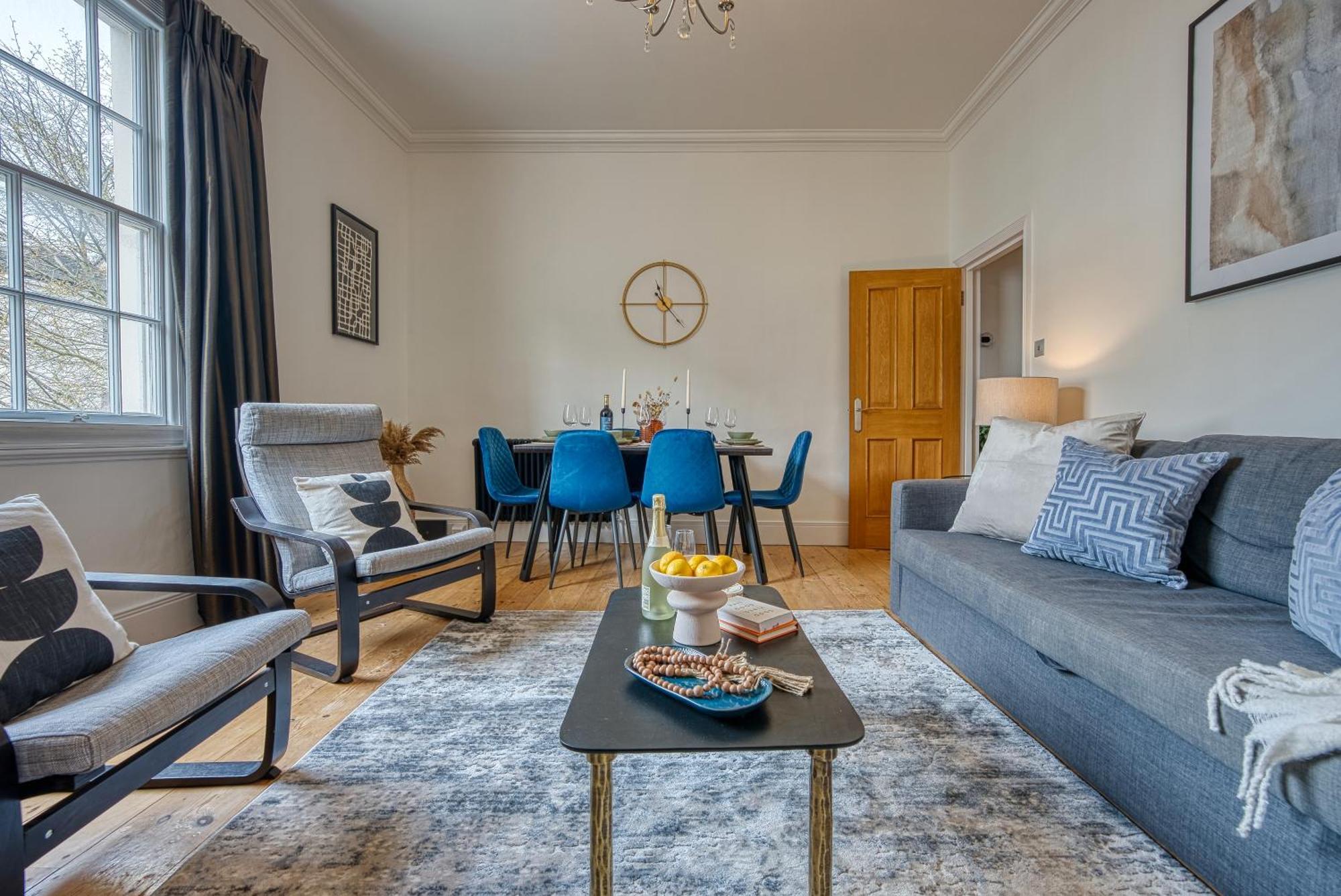 2 Bed Stunning Chic Modern Spacious Apt, Ocean Village, Southampton - Plenty Of Parking - By Blue Puffin Stays Eksteriør bilde